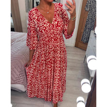 Load image into Gallery viewer, Sherlyn - Maxikleid mit Druck