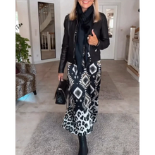 Load image into Gallery viewer, Amalia - Geometrisches Langarmkleid für Damen