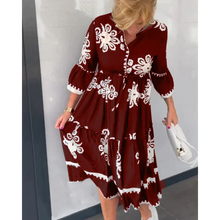 Load image into Gallery viewer, Yza Mae - Geblümtes Kleid mit 3/4 Ärmeln
