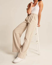 Load image into Gallery viewer, Shiva - Elegante Hose für den Sommer