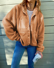 Load image into Gallery viewer, Fenela - Trendige Teddy-Jacke