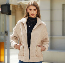 Load image into Gallery viewer, Utah - Sherpa-gefütterte Jacke