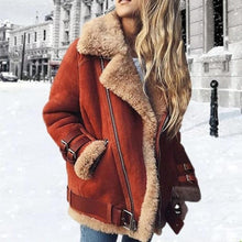 Load image into Gallery viewer, Gilian - Bikerjacke Wildlederimitat
