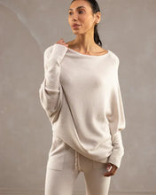Load image into Gallery viewer, Roza - Asymmetrischer Cloud Drapierter Pullover