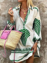 Load image into Gallery viewer, Rowena - Langärmeliges Kleid mit lockerem Retro-Druck