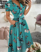 Load image into Gallery viewer, Ramona - Kleid in A-Linie mit kurzen Ärmeln