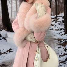 Load image into Gallery viewer, Stephanie - Eleganter Warmer Wintermantel