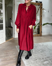 Load image into Gallery viewer, Myza - Langes Winterkleid aus Baumwolle