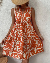 Load image into Gallery viewer, Lynette - Ärmelloses Kleid mit Blättern