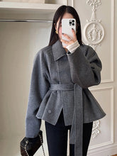 Load image into Gallery viewer, Almira - Modisch Wintermantel: Dicke Wärme