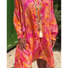 Load image into Gallery viewer, Felly - Langärmeliges Knielanges Kleid mit Druck