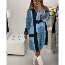 Load image into Gallery viewer, Gemma - Kleid mit Knöpfen und Druck
