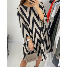 Load image into Gallery viewer, Thalia - Lockeres Zickzack-Kleid