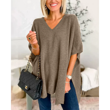 Load image into Gallery viewer, Halena - Pullover mit V-Ausschnitt