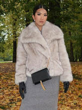 Load image into Gallery viewer, Lavinia - Kunstfell Jacke