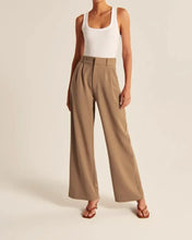 Load image into Gallery viewer, Shiva - Elegante Hose für den Sommer