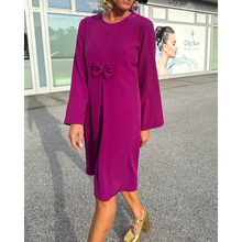 Load image into Gallery viewer, Svea - Mini-Schleifenkleid mit Rundhalsausschnitt