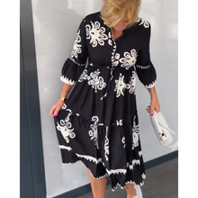Load image into Gallery viewer, Yza Mae - Geblümtes Kleid mit 3/4 Ärmeln