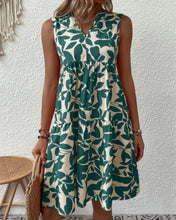 Load image into Gallery viewer, Lynette - Ärmelloses Kleid mit Blättern