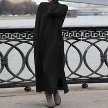 Load image into Gallery viewer, Sare - Elegantes langes Winterkleid