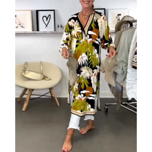 Load image into Gallery viewer, Lish - Kleid mit V-Ausschnitt und Kokosnuss-Print