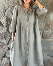 Load image into Gallery viewer, Nadia - Hemdkleid aus Baumwolle und Leinen