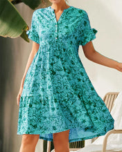 Load image into Gallery viewer, Henrietta - Schmal geschnittenes Kleid mit Rosendruck