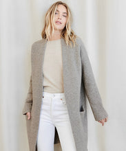 Load image into Gallery viewer, Lenka - Elegance Strickmantel