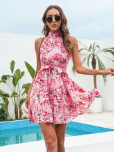 Load image into Gallery viewer, BeachBreeze - Zomeroutfit met bloemenpatroon