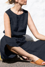 Load image into Gallery viewer, Ever Elina Elastische Mouwloze Jumpsuit