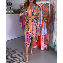 Load image into Gallery viewer, Joan - Kleid mit V-Ausschnitt und Halben Ärmeln