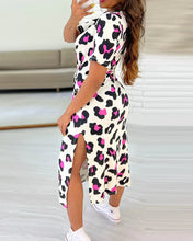 Load image into Gallery viewer, Leonida - Lässiges Kleid mit Leopardenmuster