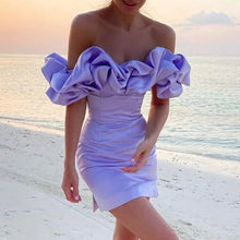 Load image into Gallery viewer, BlissfulBloom - Off-the-shoulder jurk met ruches