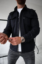 Load image into Gallery viewer, Theo - Premium-Knopfleiste Jacke