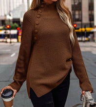 Load image into Gallery viewer, Pia - eleganter Pullover mit Knöpfen