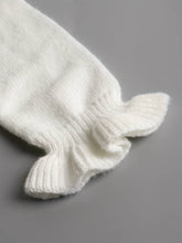 Load image into Gallery viewer, Mariz - Einfarbiger Pullover mit V-Ausschnitt und Knopf