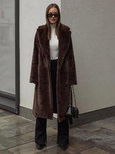 Load image into Gallery viewer, Wanda - Langer Damen Wintermantel