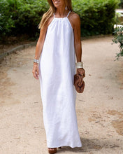 Load image into Gallery viewer, Jessica - Einfarbiges Neckholder-Schlitzkleid