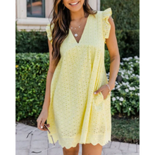 Load image into Gallery viewer, Farah - Spitzenkleid über dem Knie