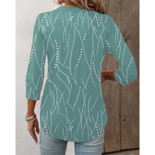 Load image into Gallery viewer, Ulrika - Elegantes Damen-Knopf V-Ringed Top