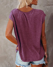 Load image into Gallery viewer, Genelyn - Einfarbiges Tanktop mit V-Ausschnitt und Flügelärmeln