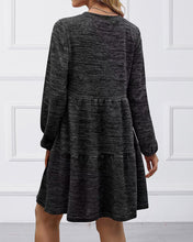 Load image into Gallery viewer, Milagros - Einfarbiges, langärmliges kleid mit eckigem ausschnitt
