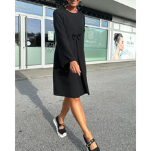 Load image into Gallery viewer, Svea - Mini-Schleifenkleid mit Rundhalsausschnitt