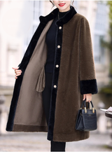 Load image into Gallery viewer, Ava - Eleganter Faux-Fur Mantel