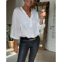 Load image into Gallery viewer, Isolde - Elegante Bluse mit Knöpfen und V-Ringen