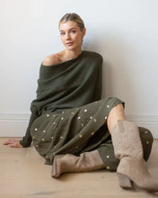 Load image into Gallery viewer, Roza - Asymmetrischer Cloud Drapierter Pullover