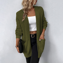 Load image into Gallery viewer, Mia - Elegante Winter-Strickjacke