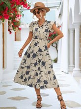 Load image into Gallery viewer, Eulalia - Elegantes Sommerkleid mit Blumendruck
