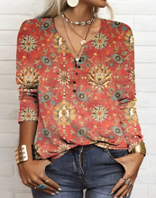 Load image into Gallery viewer, Maribel -  Bedruckte Bluse im Ethnostil