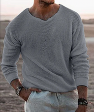 Load image into Gallery viewer, Alexander - Eleganter und warmer Sweater für den Herbst
